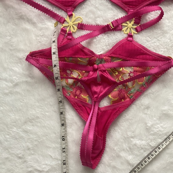 Pink Lingerie Body Suit 💕 - Picture 12 of 12